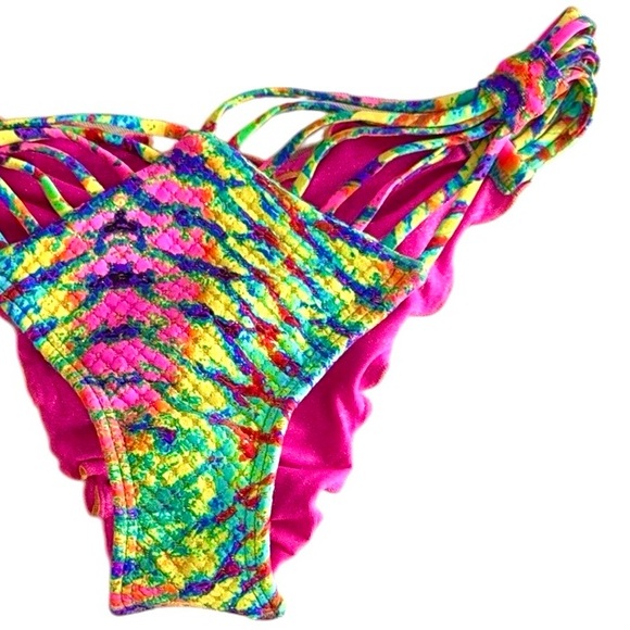 Luli Fama Oasis Babe Strappy Ruched Back Bottom - Picture 8 of 15